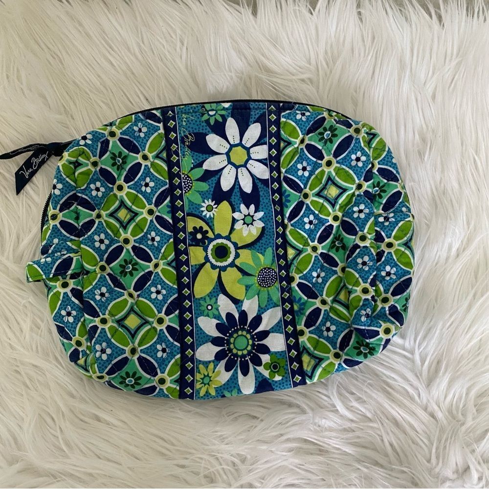 Vera Bradley Vintage Daisy Floral Green and Blue Cosmetic Makeup Pouch bag